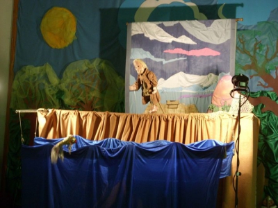 Radosne Maluchy w odwiedzinach w sąsiednim przedszkolu