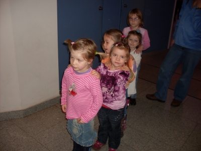 Radosne Maluchy w Teatrze Baj